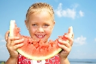 La hidratación es clave en la dieta de tus hijos en verano