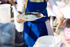 Conozca los riesgos que existen por no ingerir alimentos